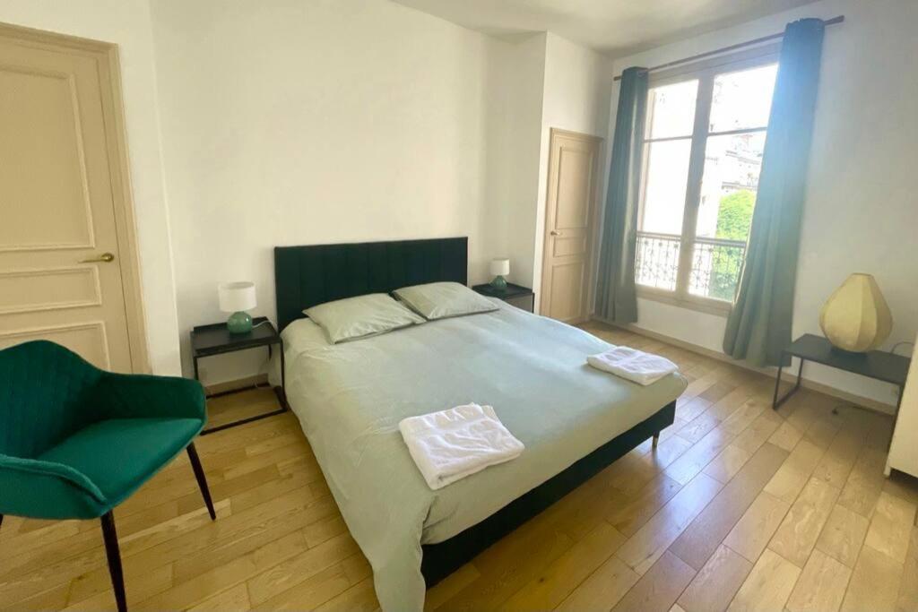 Gustave - Charming Eiffel Tower Appartement - Párizs Kültér fotó