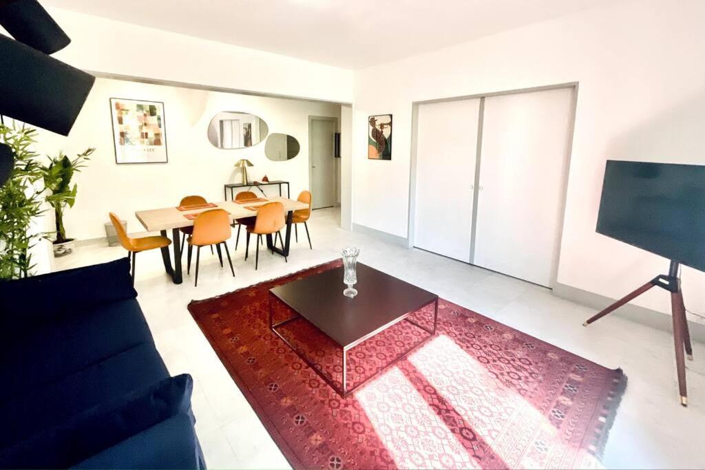 Gustave - Charming Eiffel Tower Appartement - Párizs Kültér fotó