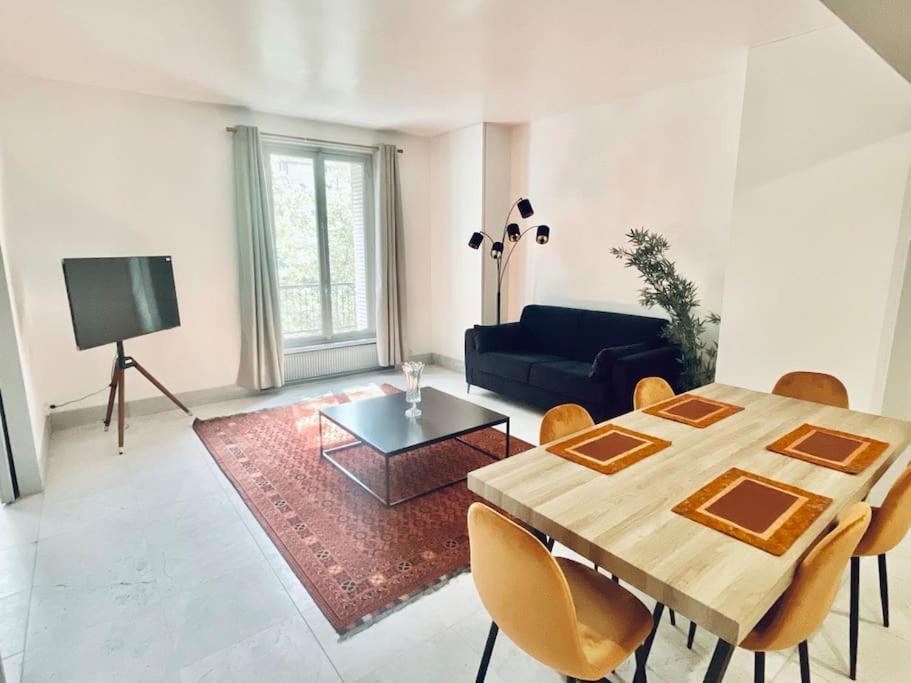 Gustave - Charming Eiffel Tower Appartement - Párizs Kültér fotó