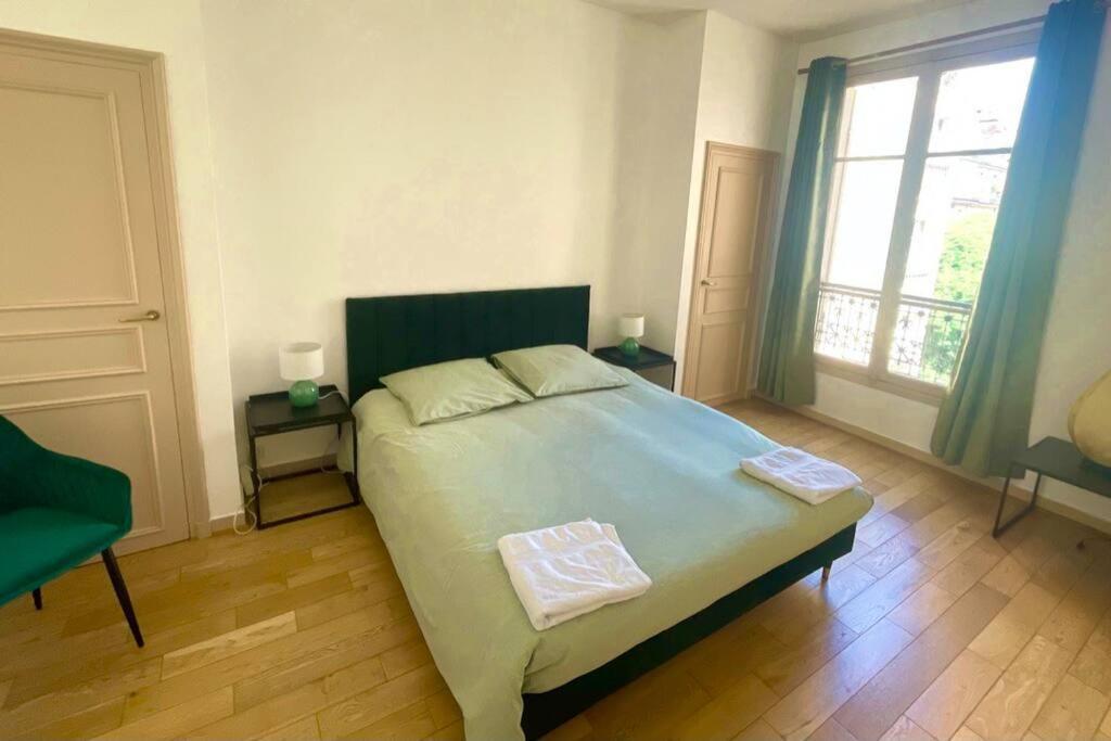 Gustave - Charming Eiffel Tower Appartement - Párizs Kültér fotó