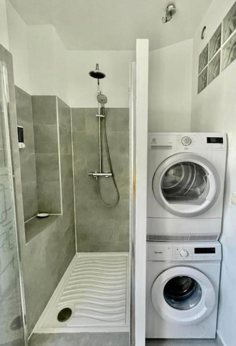 Gustave - Charming Eiffel Tower Appartement - Párizs Kültér fotó