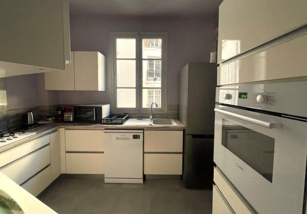 Gustave - Charming Eiffel Tower Appartement - Párizs Kültér fotó